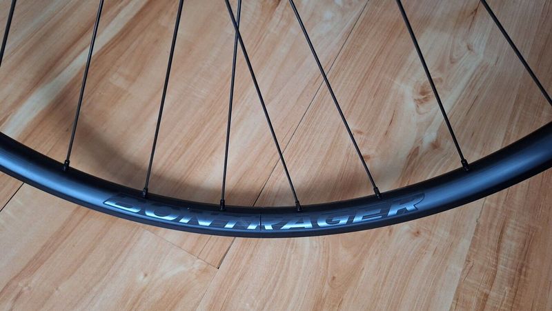 Zapletená kola Bontrager Kovee TLR