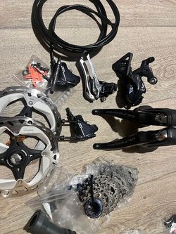 Sada Shimano Ultegra typ 8020, brzdy hydraulika, řazení mechanika