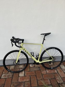 Canyon Endurance CF 7 Disc