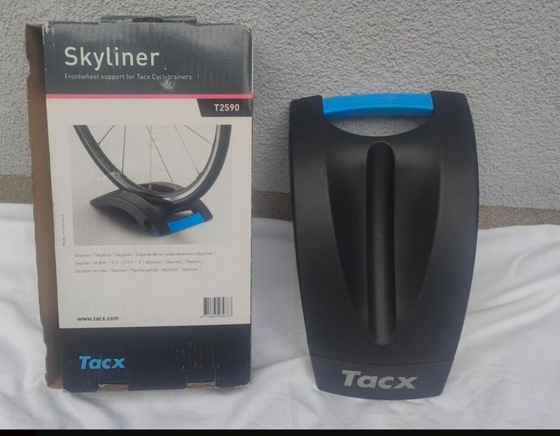 Cyklotrenažer podložka předního kola TACX SKYLINER