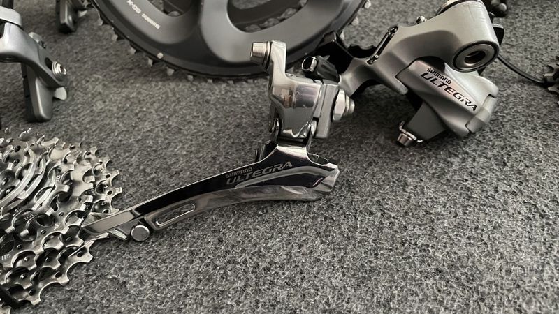 Shimano Ultegra 6700 mechanická sada 10s