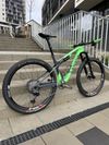 Canyon Lux WC CFR z teamu CANYON SIDI velikost M