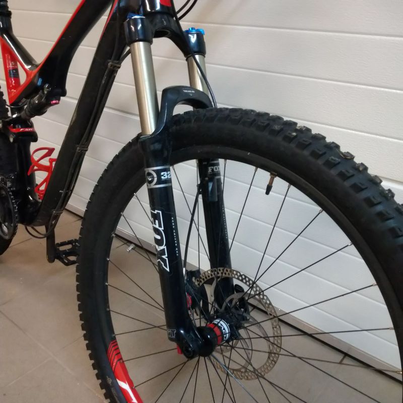 SPECIALIZED Stumpjumper FSR Expert carbon 29