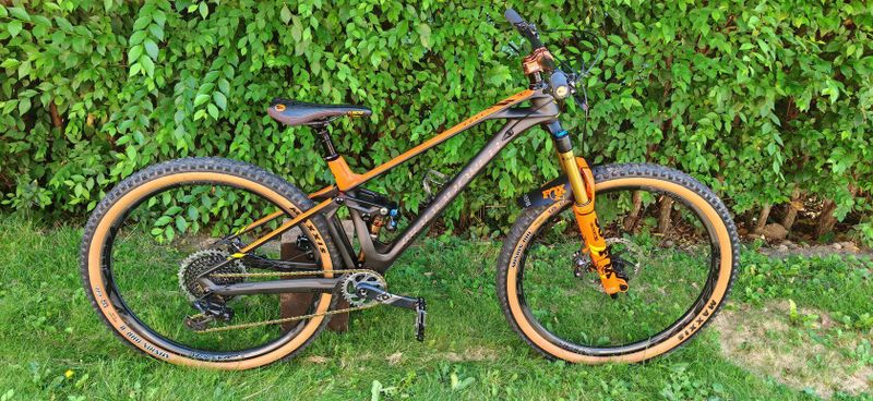 Karbonový Mondraker Foxy RR 29 SE 2020,Trail, Enduro,MTB