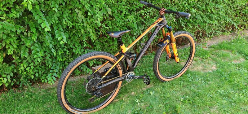 Karbonový Mondraker Foxy RR 29 SE 2020,Trail, Enduro,MTB