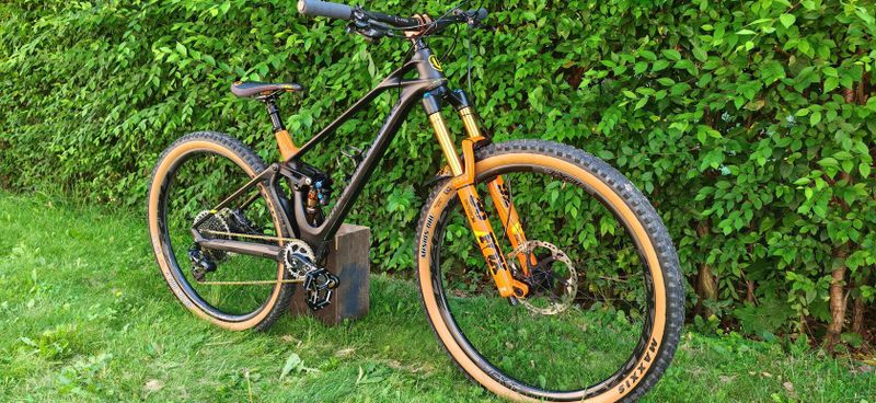 Karbonový Mondraker Foxy RR 29 SE 2020,Trail, Enduro,MTB