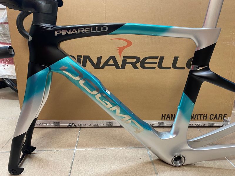 Pinarello Dogma F - vel. 500