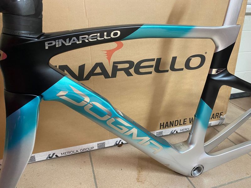 Pinarello Dogma F - vel. 500