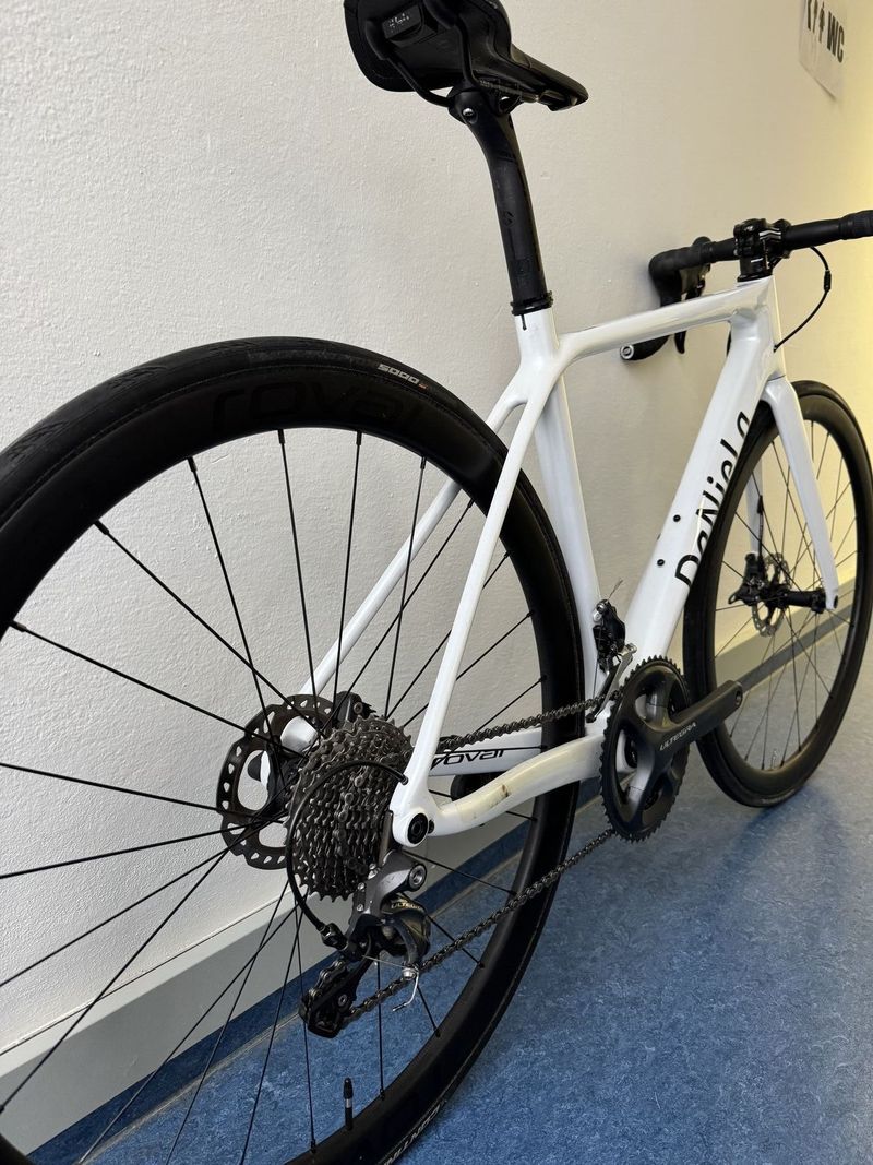 Karbonové silniční kolo SUP Ultegra disc, Roval 