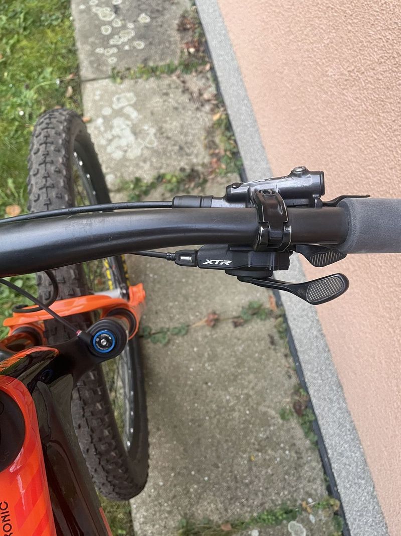 KTM Myroon Exonic 2024/25 vel.XL