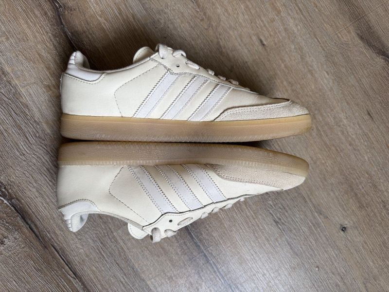 Adidas Velosamba Cream White