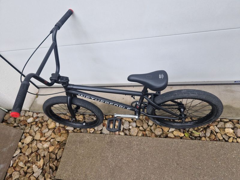 WE THE PEOPLE CRS 20,25“ freestyle BMX kolo, barva Matt Black