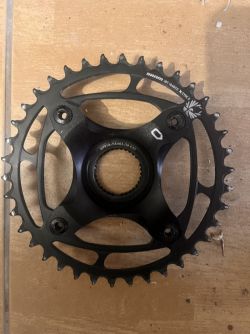 Prevodnik Sram 38t + spider yamaha 