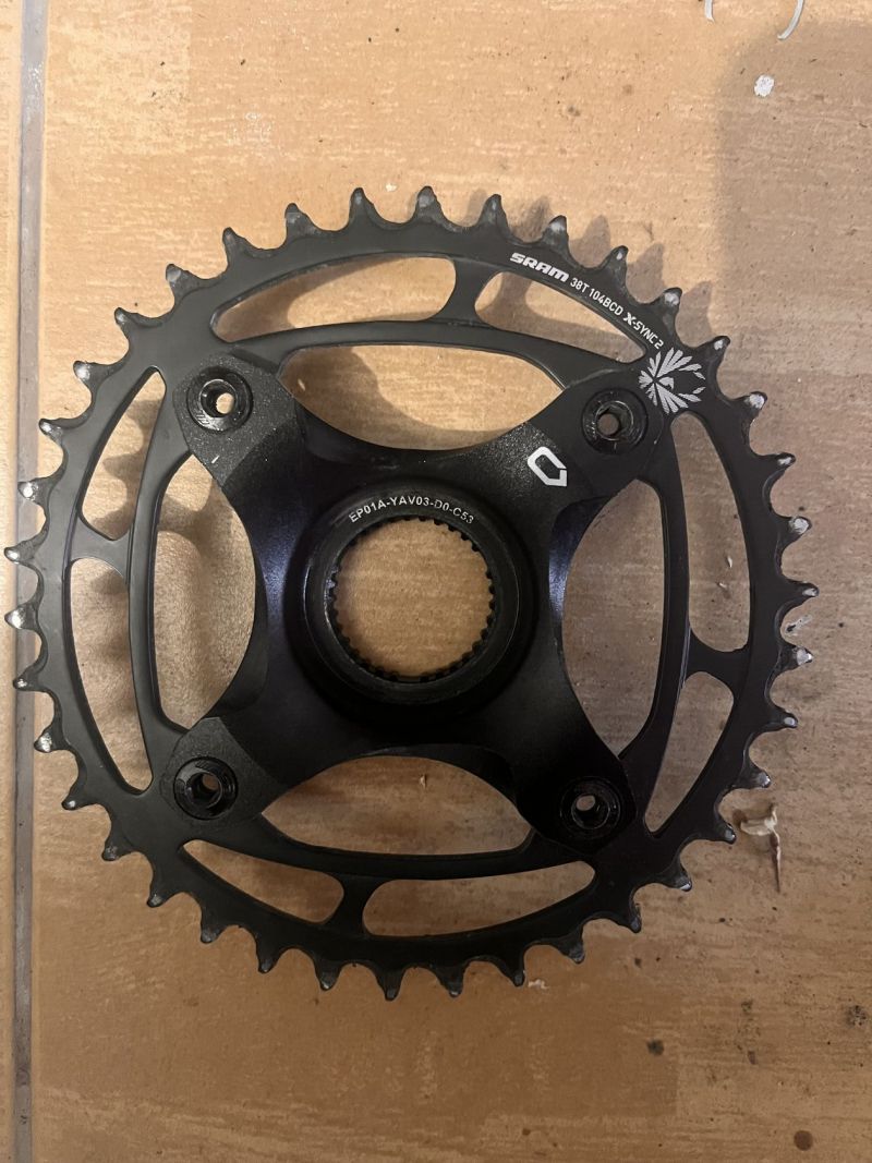 Prevodnik Sram 38t + spider yamaha 