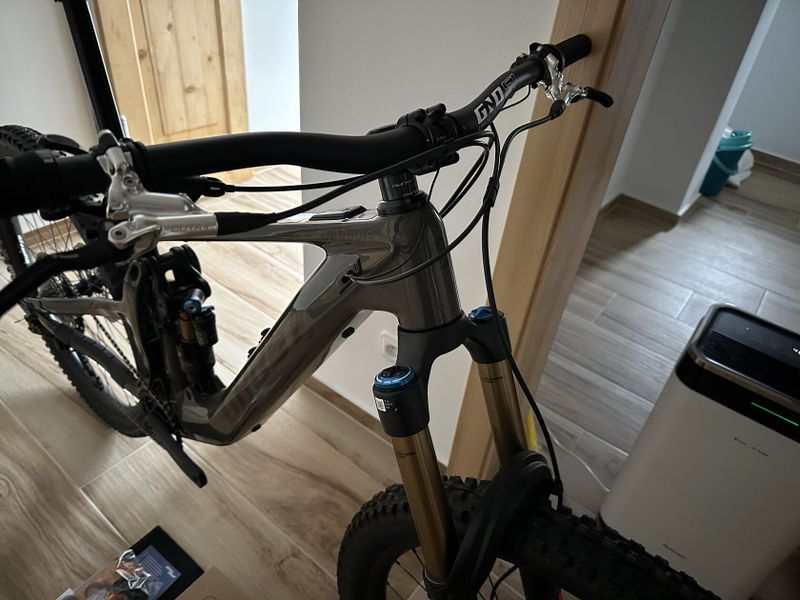 Ghost Path Riot Full Party, velikost M, model 2024, 6,8 km