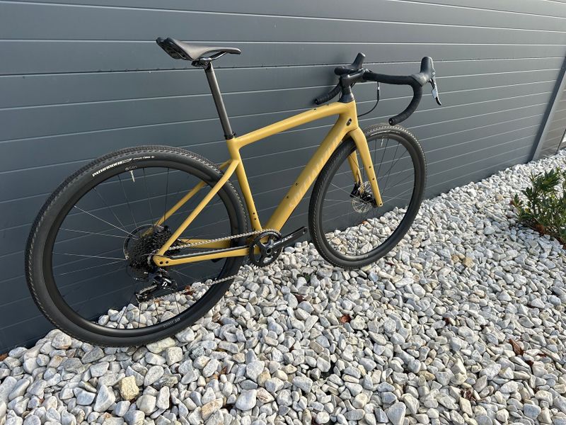 Specialized Diverge Sport Carbon, vel. 54, nájezd 100 km