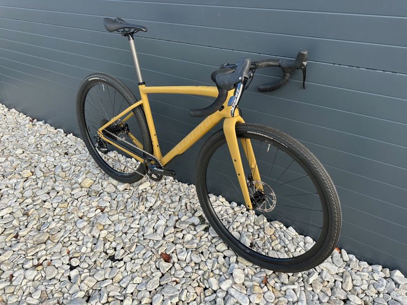 Specialized Diverge Sport Carbon, vel. 54, nájezd 100 km