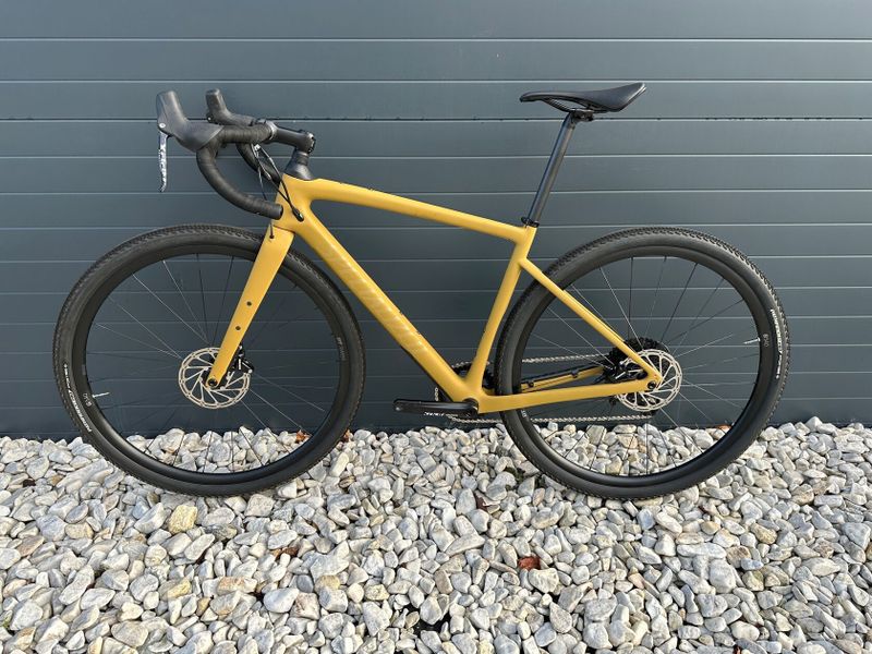 Specialized Diverge Sport Carbon, vel. 54, nájezd 100 km