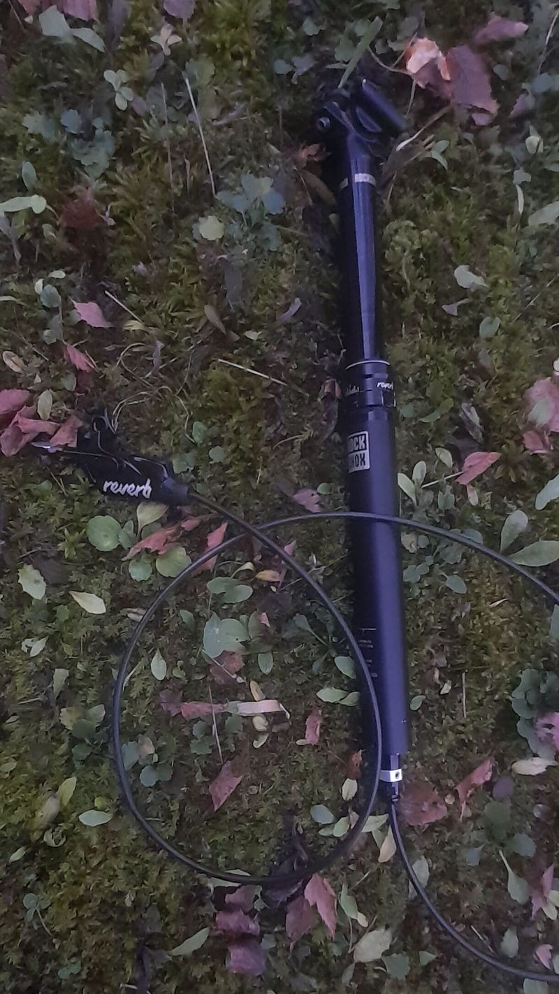 Rockshox reverb c1-nefunkční