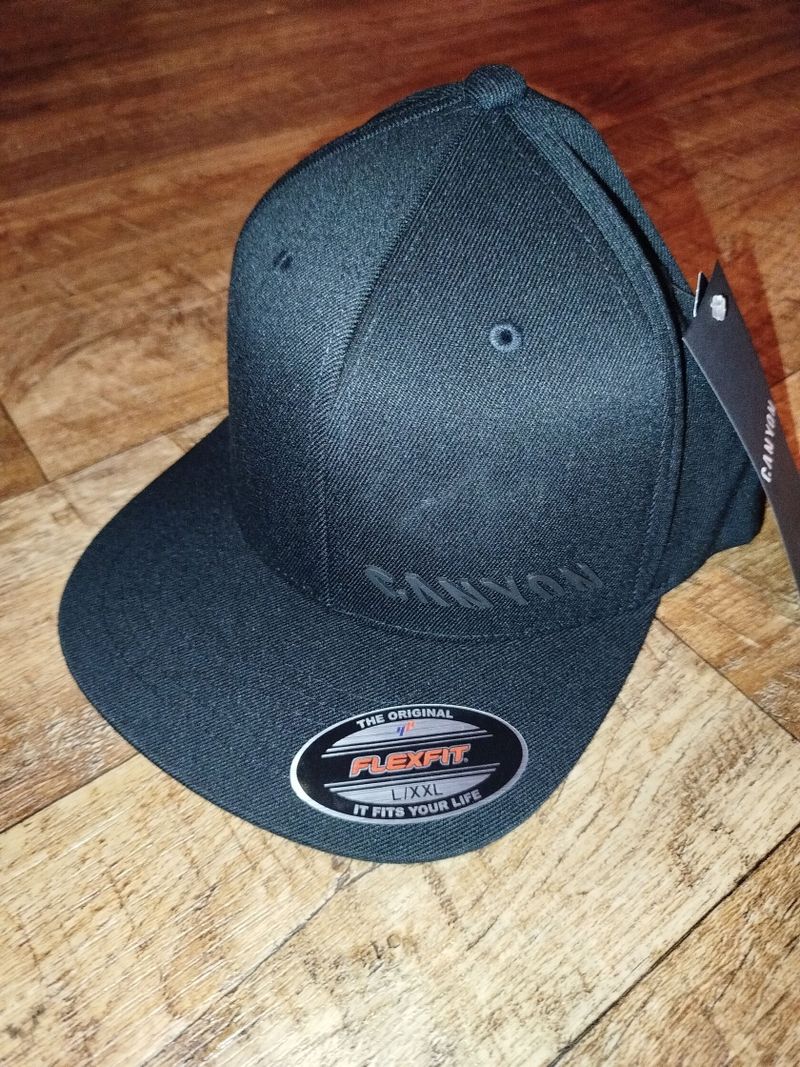 Canyon flexfit cap