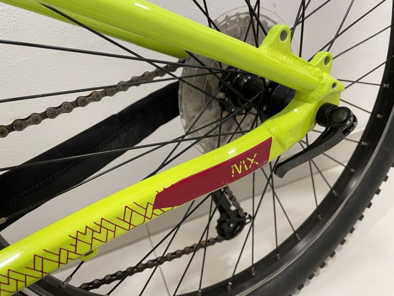 Orbea MX Team 24” lime green/watermelon red