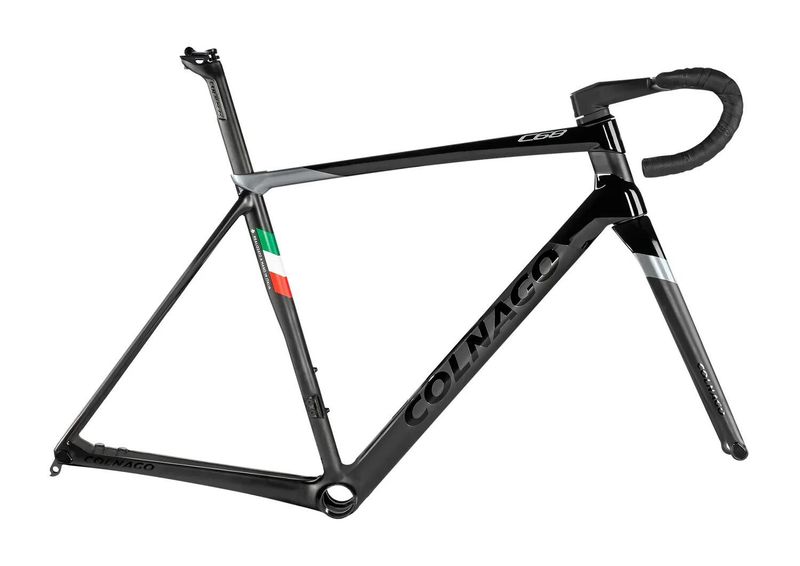 Koupím rámovou sadu COLNAGO C68, velikost 455, diskové brzdy. 