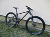 Nové 27" kolo ROZZO Swift, vzduch. vidlice Suntour Raidon, osazení Shimano Deore 1x12, pevné osy