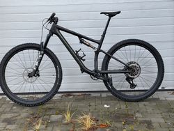 Specialized Epic EVO, fox, sram transmission