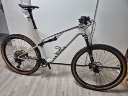 Lux Trail CF 6