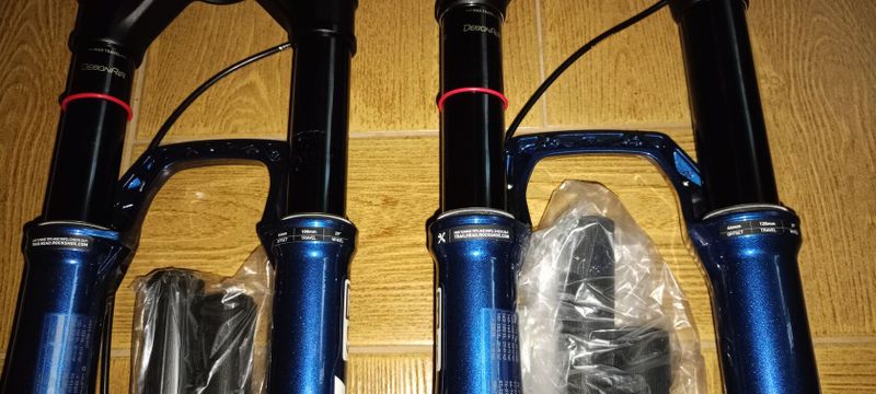 2x 29" RockShox SID SL Ultimate