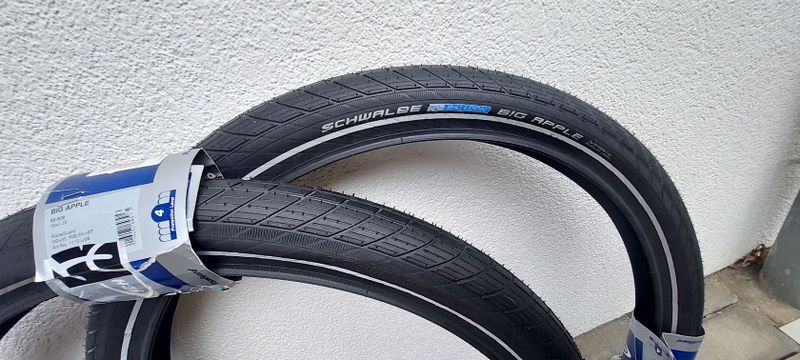 Schwalbe 2x Big Apple 26x2,35 reflex