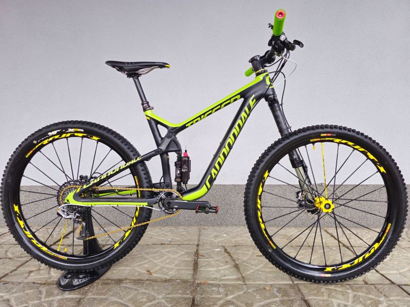 Horské kolo Cannondale Trigger Team Hi-Mod Carbon 27.5″