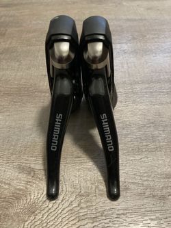 Shimano ST-685 (2x11)