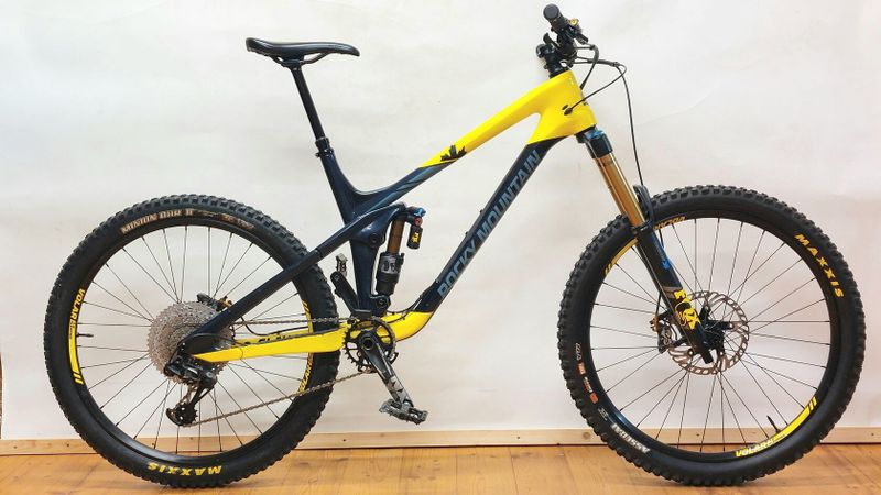  Prodám kultovní kanadské enduro ROCKY MOUNTAIN SLAYER 27,5“ ve velikosti L