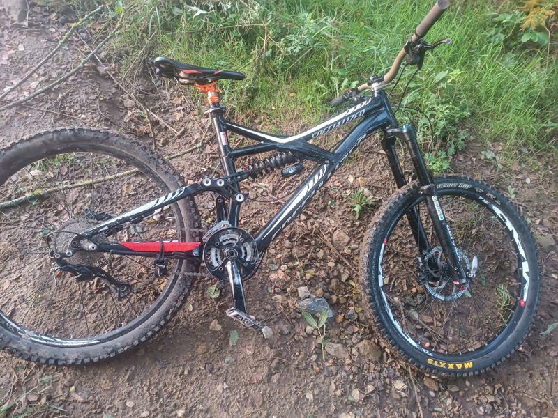 Specialized enduro evo 