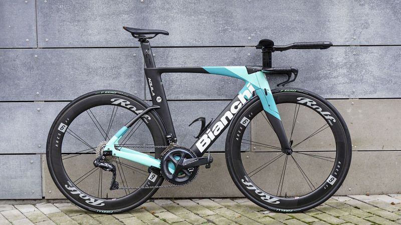 Bianchi Aquila / Di2/ Watt