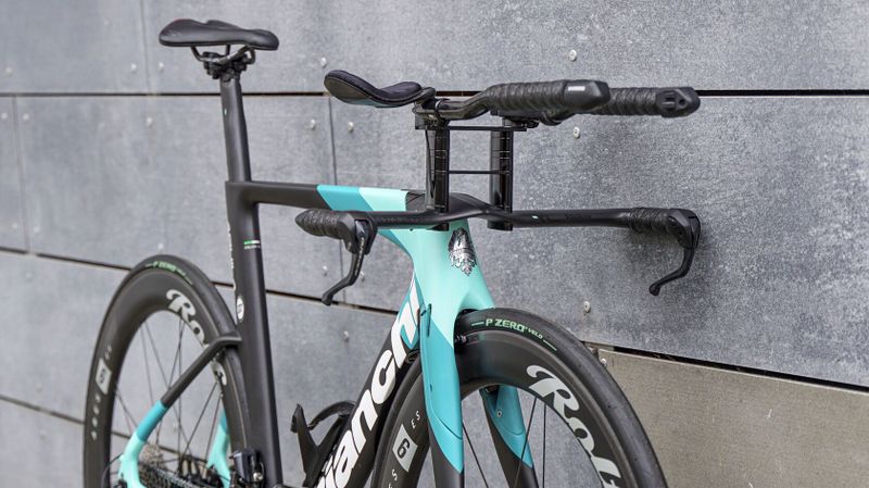 Bianchi Aquila / Di2/ Watt