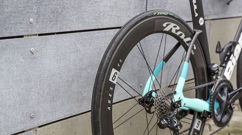 Bianchi Aquila / Di2/ Watt