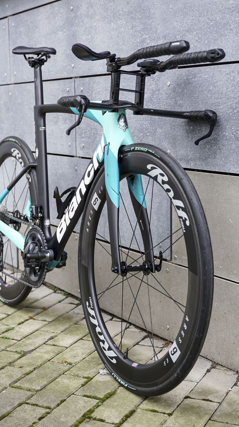 Bianchi Aquila / Di2/ Watt