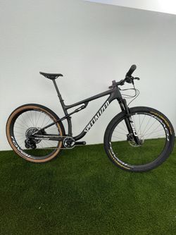 Specialized Epic Expert - L 