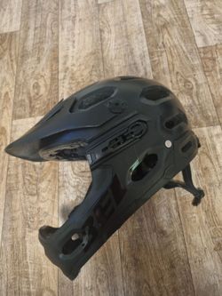Cyklistická helma Bell Super 3R MIPS-Mat Black L