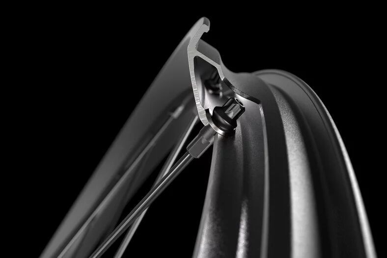 🔥 Nová zapletená kola DT Swiss X 1900 SPLINE® 29" 25 mm Shimano Micro spline BOOST 6 děr 🔥