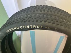 Specialized Ground Control Grid T7 2,35