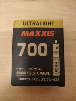 2x duše MAXXIS UltraLight 700x23/35C, 60 mm presta valve