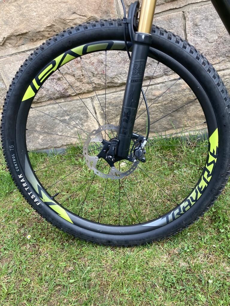 Specialized S-Works Camber 2017