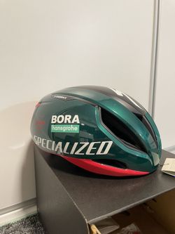 nová helma S-works evade 3 Bora edice