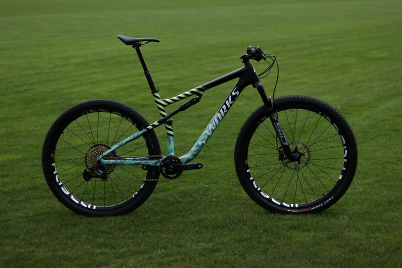 Specialized Epic S-works (vel. L)