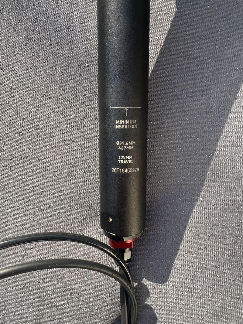 Hydraulická teleskopická sedlovka RockShox Reverb 175mm (Ø31.6mm)