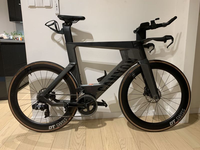 Canyon Speedmax CF SLX 7 Sram Rival 12sp., kola DT Swiss