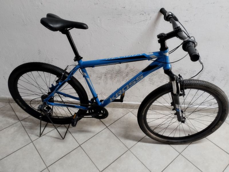 Starší renovované jízdní kolo horské - MTB pánské 26" Kross Hexagon 1.0